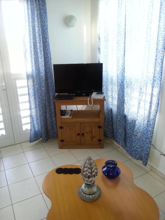 Orange Rembrandt Studio Apartments Willemstad Zimmer foto