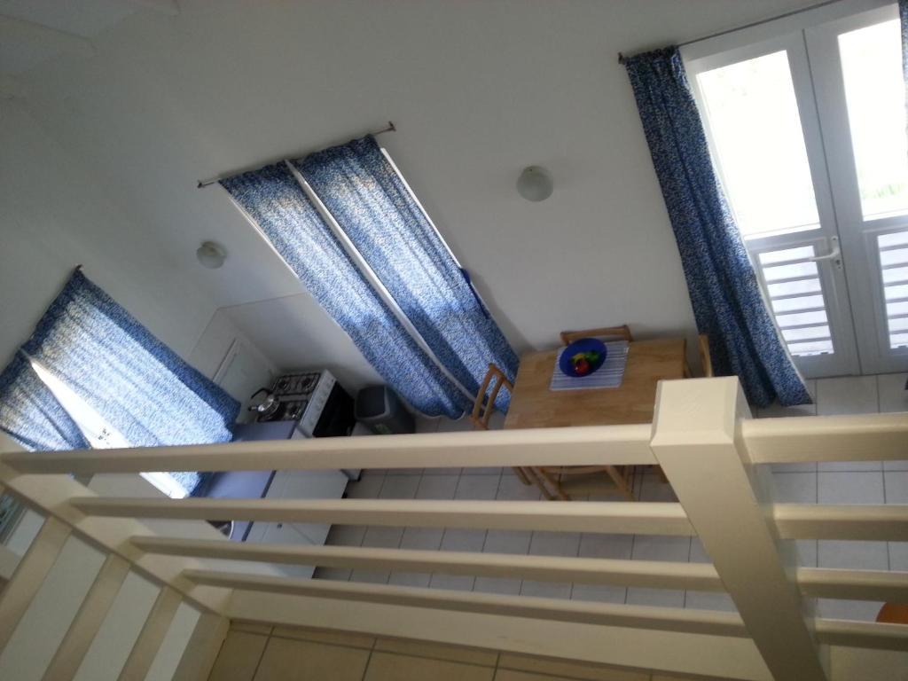 Orange Rembrandt Studio Apartments Willemstad Zimmer foto